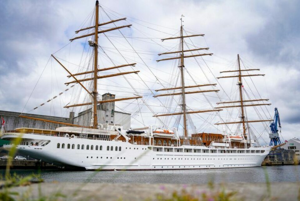 Verdens største sejlførende krydstogtskib er i Aarhus