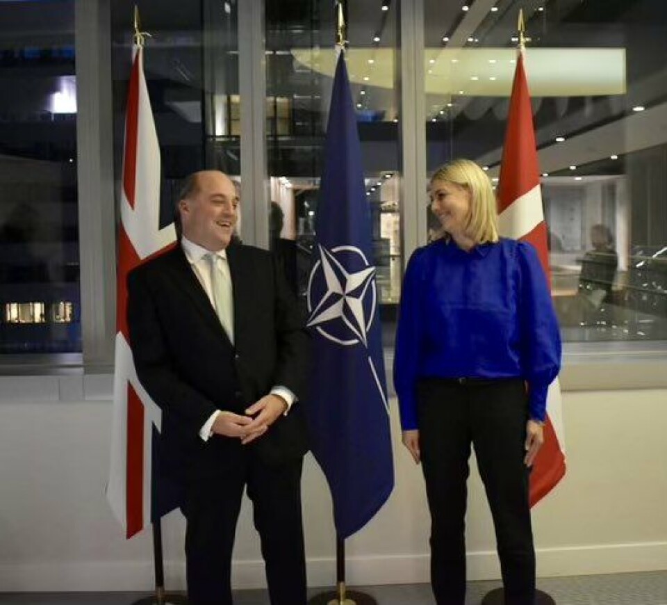 Forsvarsministeren diskuterer pirater til NATO-topmøde Forsvarsministeren diskuterer pirater til NATO-topmøde