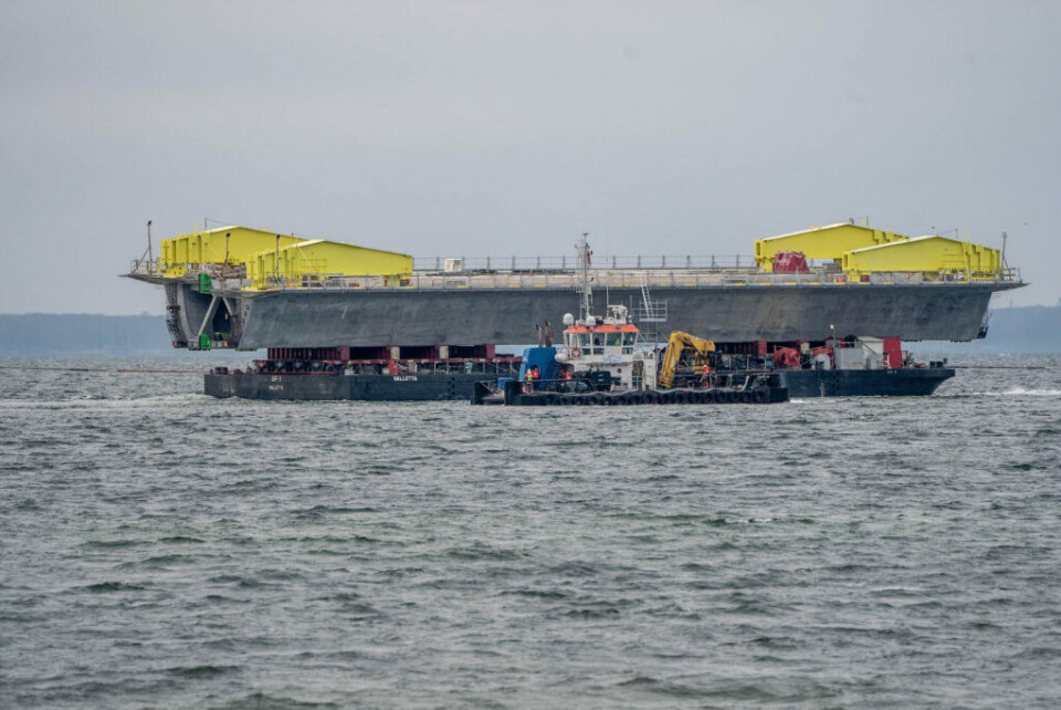 Udsejling af brodrager til Storstrømsbroen d. 9. december 2022