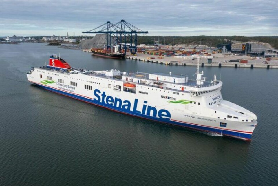 Evakuering afbrudt på Stena Scandica – nu sejler færgen selv i havn