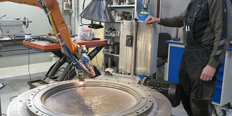 MarineShaft Repair of thruster seal flange by laser cladding