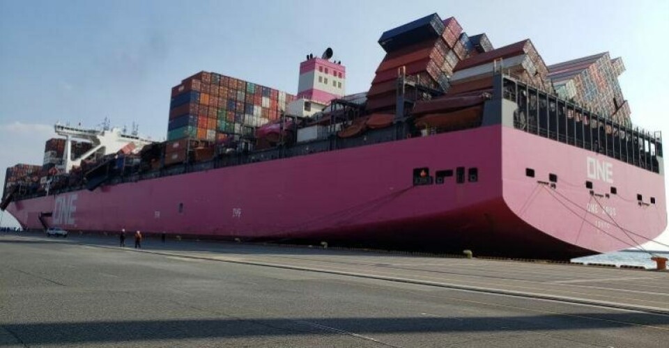 ONE-containerskib taber containere i Atlanterhavet ONE-containerskib taber containere i Atlanterhavet