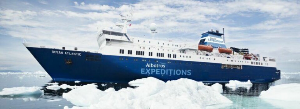 Tilbageholdt – Hul i skroget på krydstogtskib aflyser rejse til Grønland