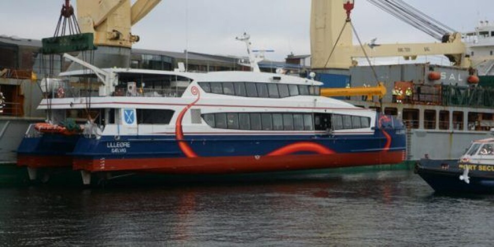 ”Lilleøre” søsat i Aarhus Havn Lilleoere-lige-foer-moedet-med-vandet-i-Aarhus-Havn-768x512