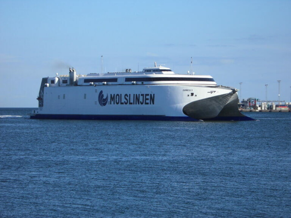 Flytning af færger ændrer luftforurening i Aarhus Havn Flytning af færger ændrer luftforurening i Aarhus Havn