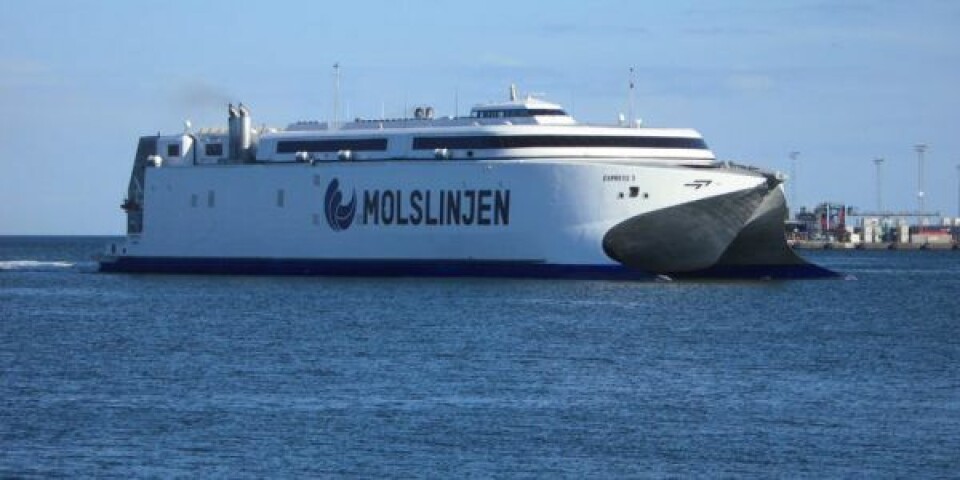 Molslinjen tilbyder rejsende større fleksibilitet Molslinjen-Express-3-for-indgaaende-Aarhus-768x576-1