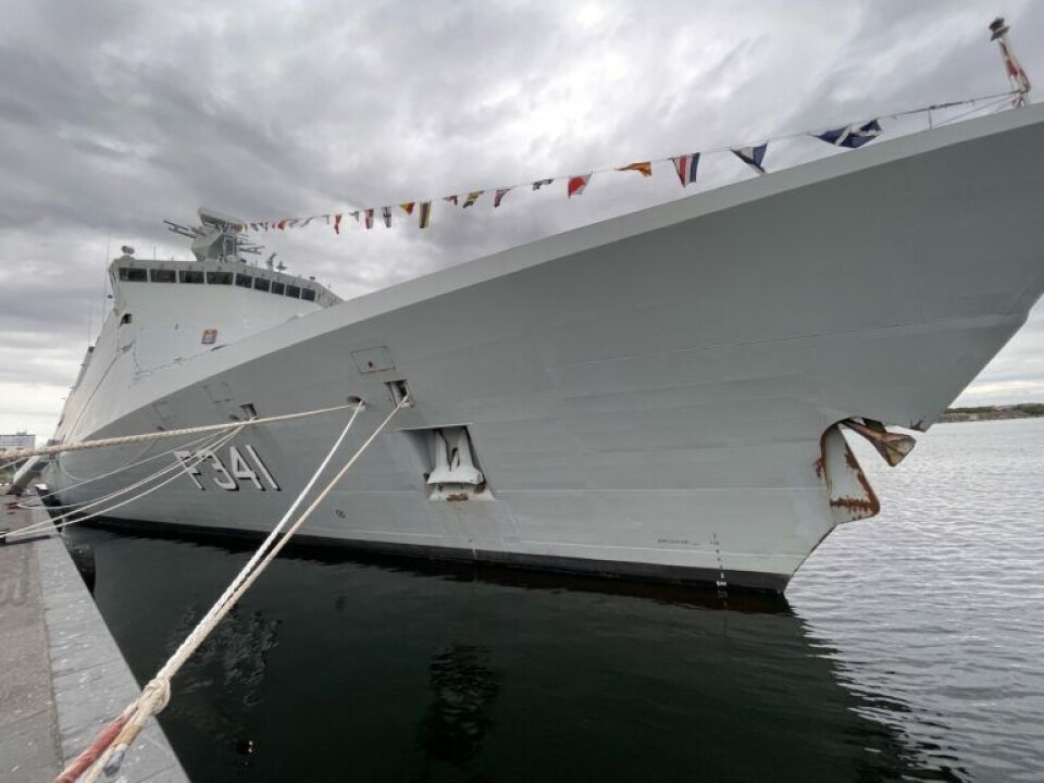 Se billederne: Dansk krigsskib på visit i Aalborg Havn Se billederne: Dansk krigsskib på visit i Aalborg Havn
