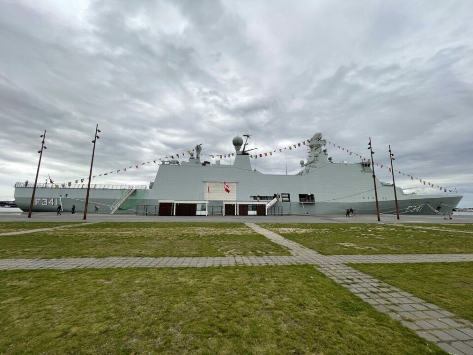 Fregatten Absalon på besøg i Aalborg Havn.