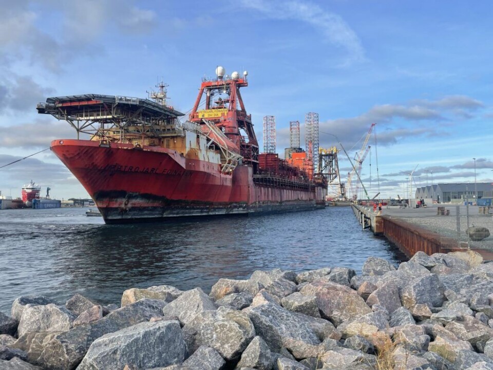 Petrojarl Foinaven er ankommet til Frederikshavn.