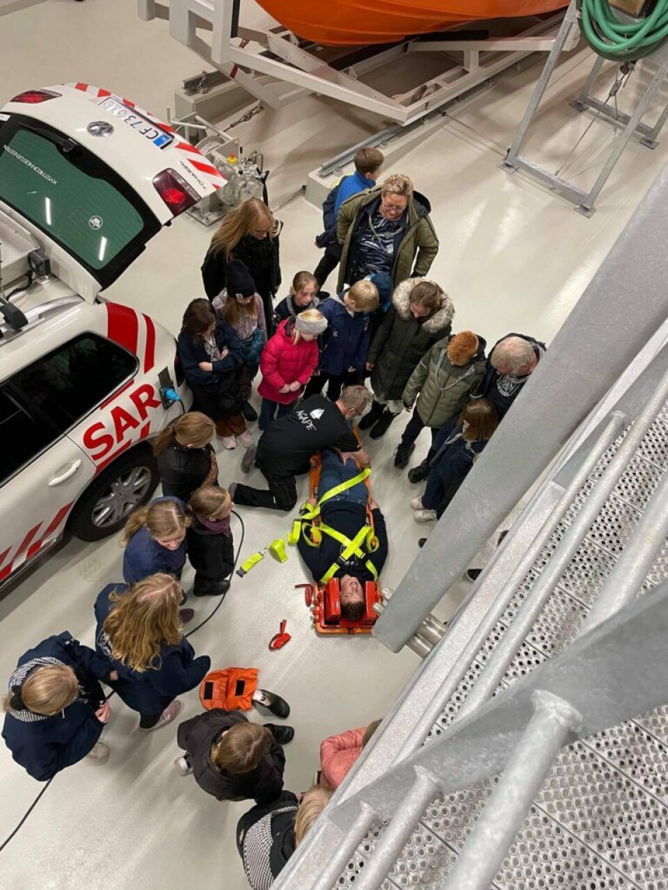 Dejlige billeder: Spejdere på besøg hos redningsstation