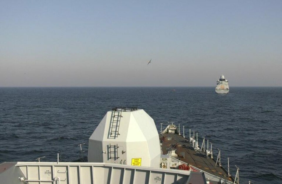 Smukke fotos: Her øver Niels Juel med britisk fregat Smukke fotos: Her øver Niels Juel med britisk fregat